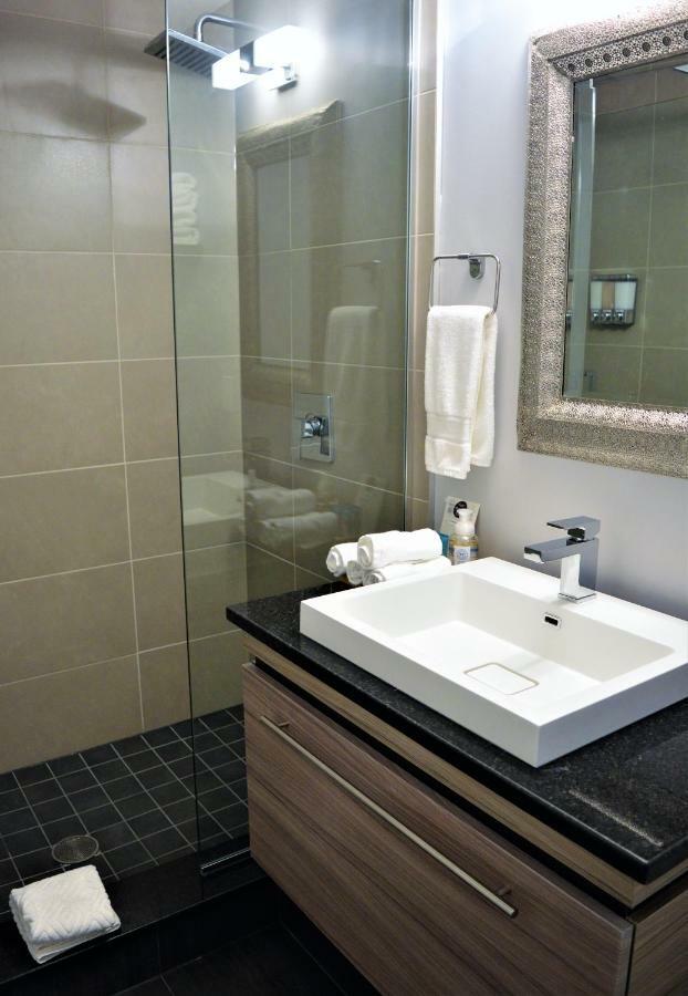 Simply Luxury Stays Оттава Экстерьер фото